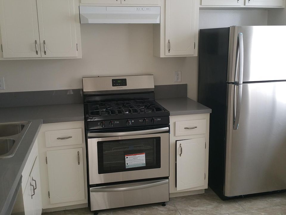 1st image of 1117 9th St APT 203