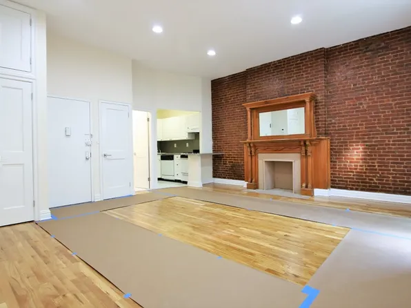 130 West 75th Street image 6 of 12