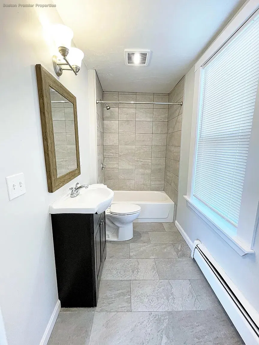 Studio, 1.0 bath, $1,600 — Photo 4