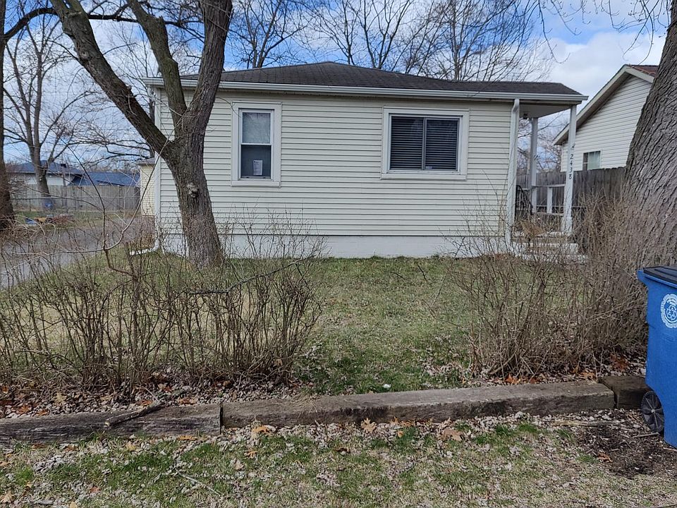 1st image of 2438 Warrick St