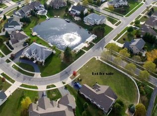 5754 Walnut Cove Rd, Sylvania, OH 43560