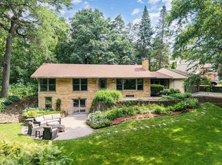 1429 Skiles Ln, Arden Hills, MN 55112