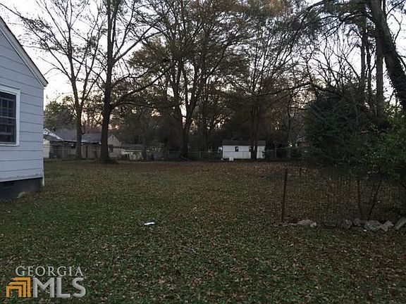 Exterior side yard