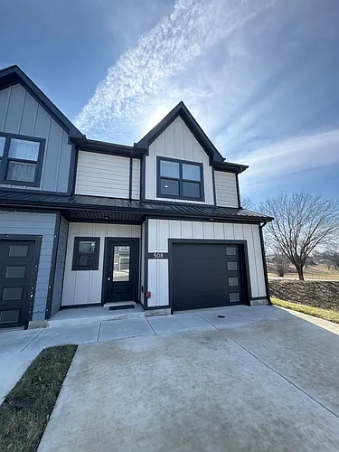 508 Jonathan Wade Cir Photo 1