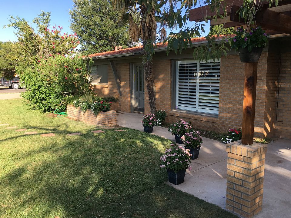 2501 W Cuthbert Ave.
