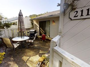 211 Concannon Ct, Cary, NC 27511