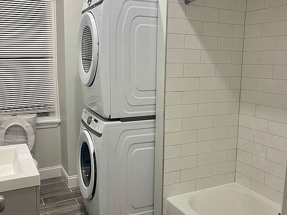 2nd image of 525 S 42nd St #3F