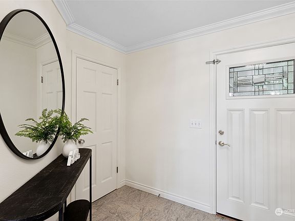 4th image of 6436 Lake Washington Boulevard NE #3