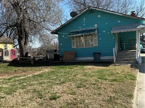 1711 Washington Ave, Kansas City, KS 66102