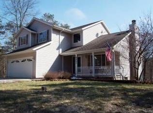 9905 Forest Ridge Ln, Middleville, MI 49333