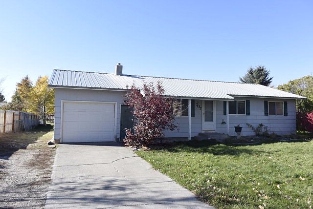 1st image of 707 N Kimberly Dr