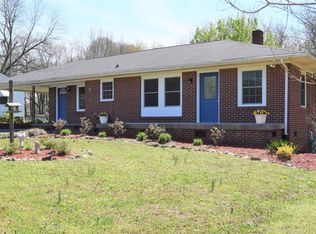 311 Rhyne Cir, Gastonia, NC 28054