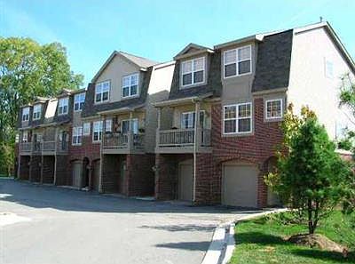 2nd image of 2896 Barclay Way