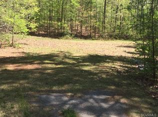 2721 Brierwood Rd, Petersburg, VA 23805