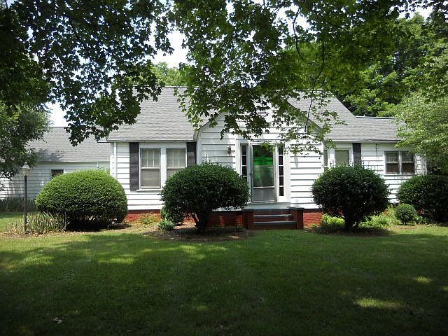 1st image of 1316 Statesville Blvd