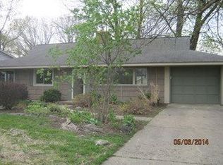 8 Guilford Rd, Montgomery, IL 60538