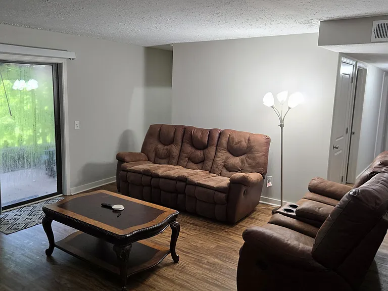 1295 Timber Lake Trl — Photo 3