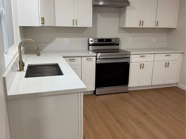 1321 S Standard Ave APT B, Santa Ana, CA 92707