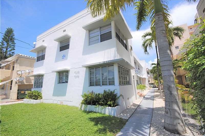 1st image of 7633 Dickens Ave APT 5