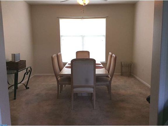 4th image of 213 Cornwell Dr