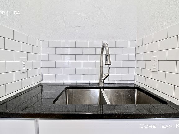 4th image of 7 E 38th St #6