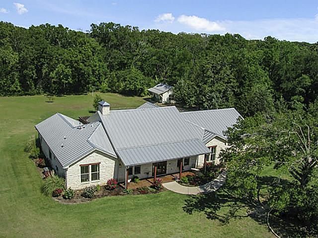 1st image of 4040 Meadowview Dr