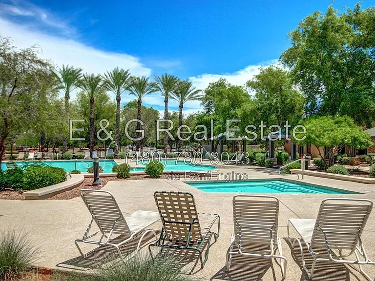 3642 E Horace Dr — Photo 23