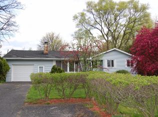 5437 Homestead Ln, Bay City, MI