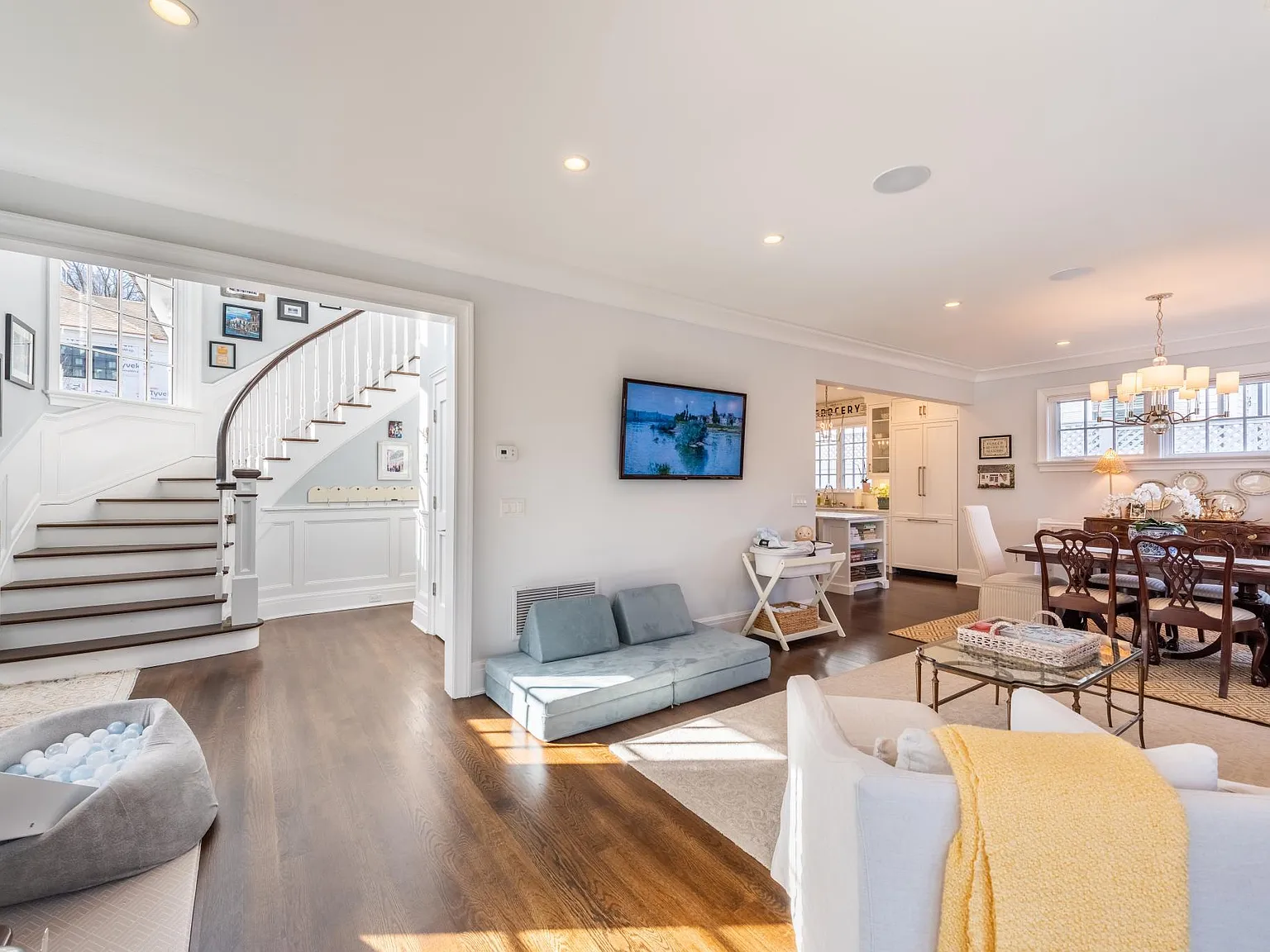 80 Milbank Ave — Photo 4