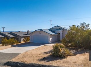 6671 Copper Mountain Rd, Twentynine Palms, CA 92277