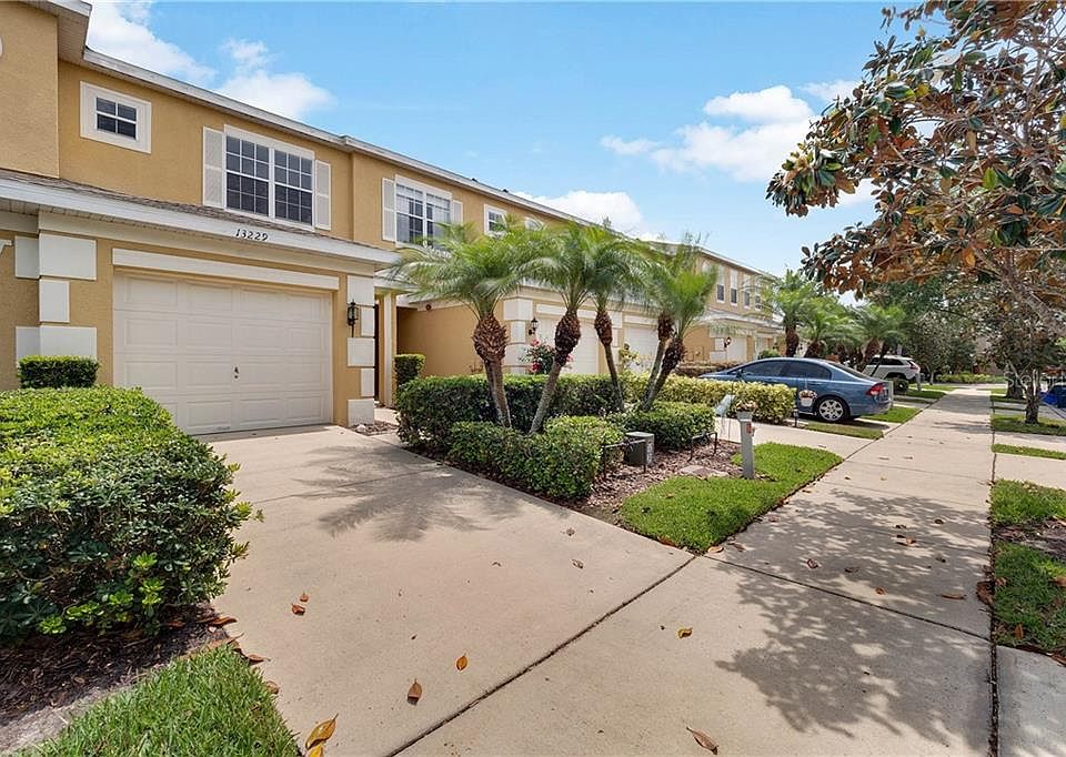 1st image of 13229 Daniels Landing Cir