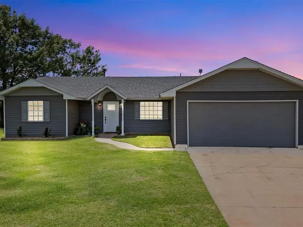 11851 Country Home Dr, Guthrie, OK 73044