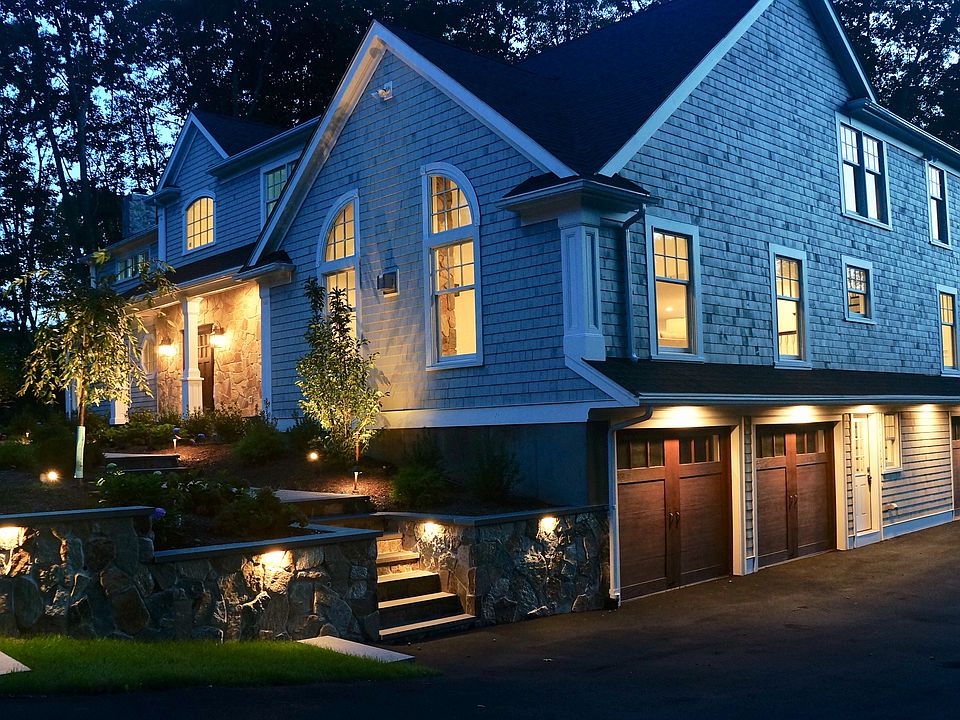 Beautiful home day or night!