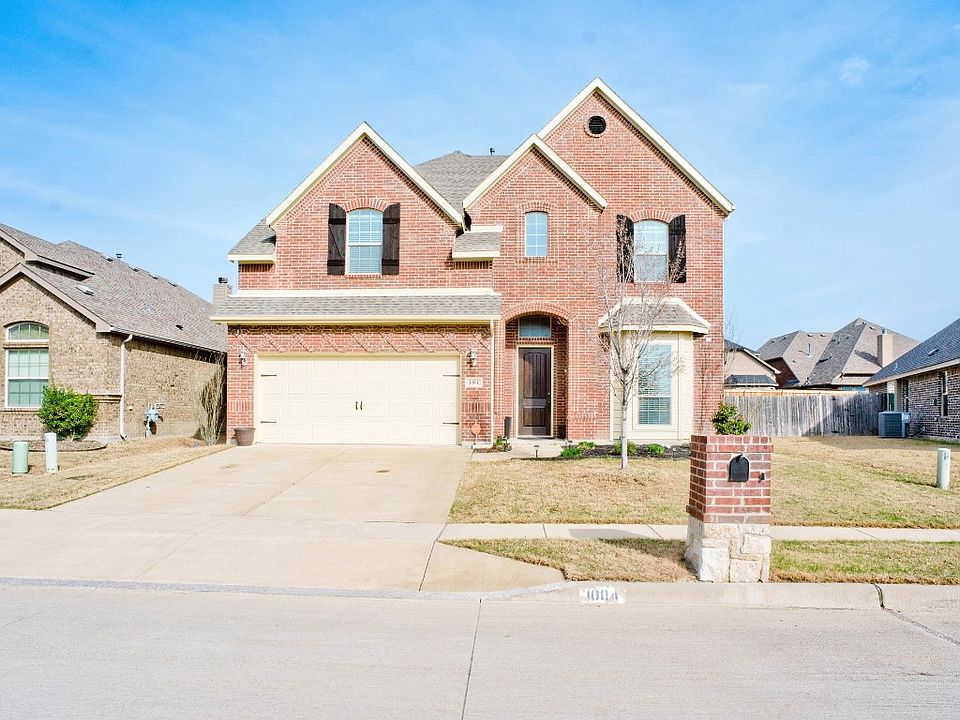 1st image of 1004 Viburnum Dr