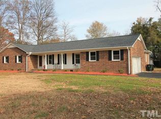 3048 Marlborough Rd, Burlington, NC 27215