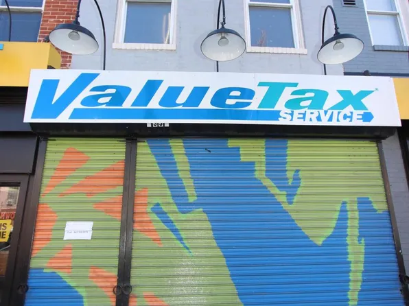 2335 E Monument St, Baltimore, MD 21205