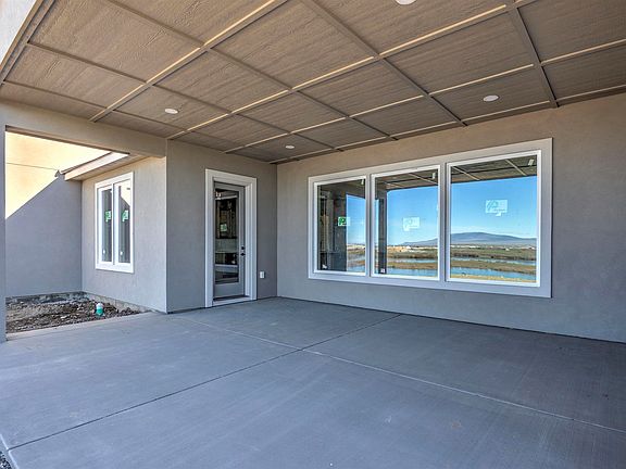 3rd image of 161 Riviera Dr