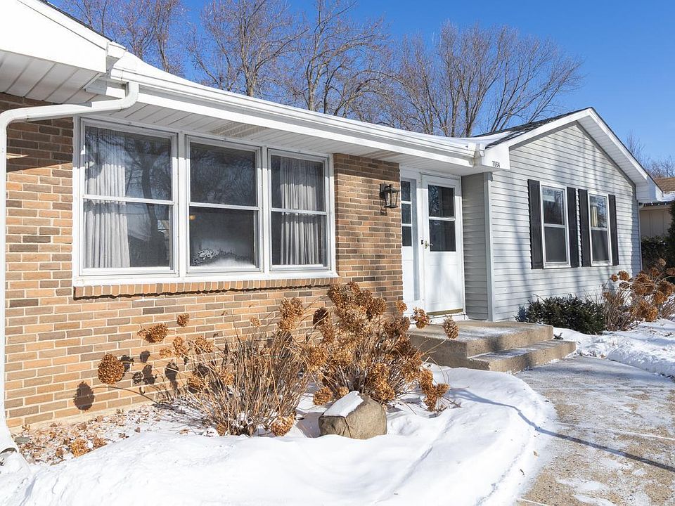 7064 Glenross Rd, Woodbury, MN 55125 | Zillow