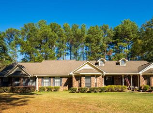 707 Blackmur Dr, Water Valley, MS 38965