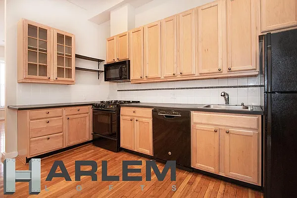 Rented by Harlem Lofts | media 35