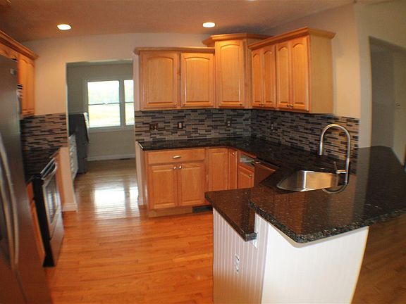 2nd image of 4545 Gallagher Dr
