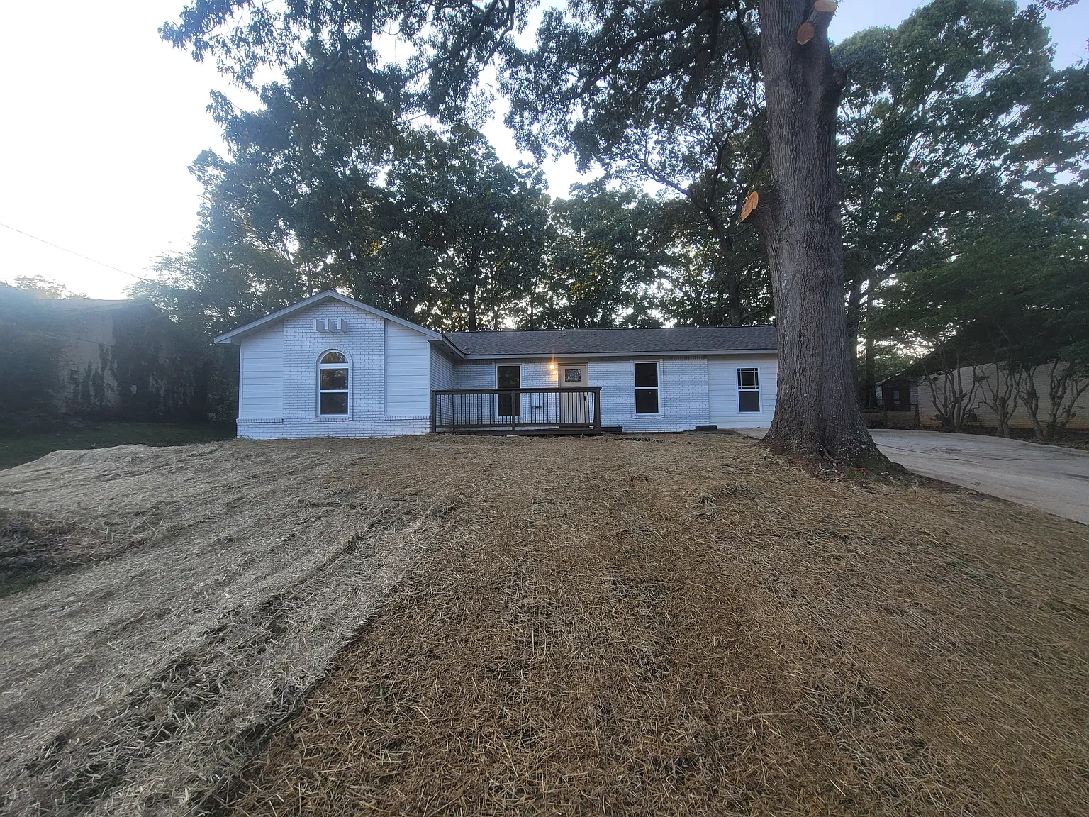 5 bed, 1800 sqft, $2,300 — Photo 4