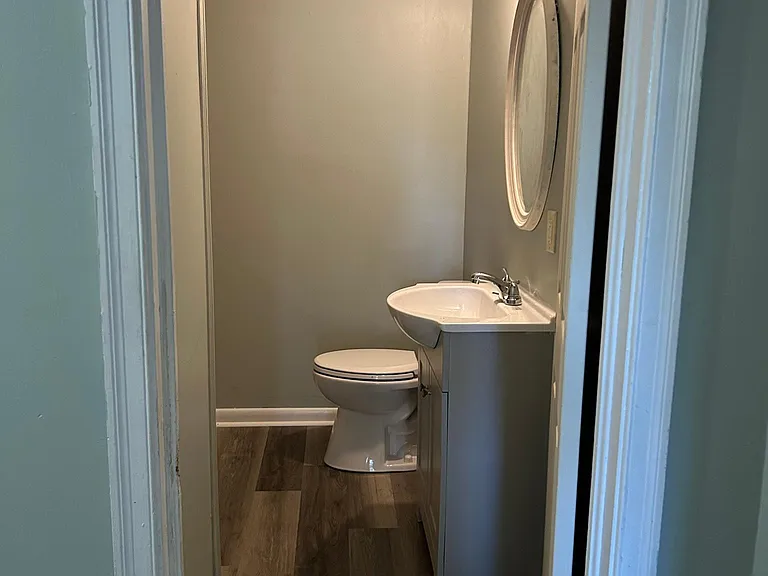 205 Evergreen St — Photo 29