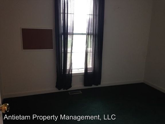 5th image of 11808 Jasmine Ct