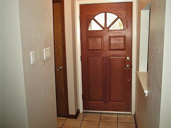 3rd image of 10922 White Oak Bend Dr