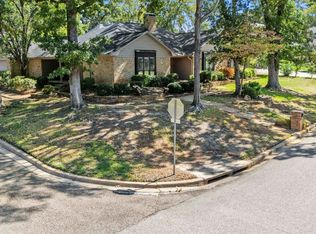 1129 Windsong Ln, Longview, TX 75604