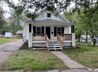 40 E New York Ave, Pontiac, MI 48340