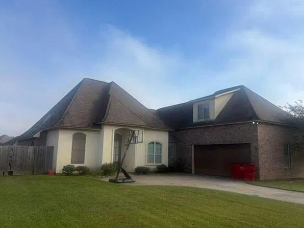 8743 Sandpiper St, Denham Springs, LA 70706