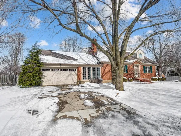 59 Bradstreet Rd, Dayton, OH 45459