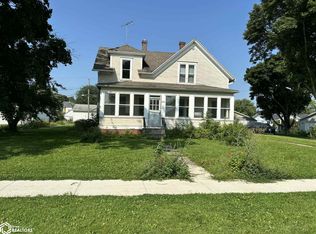 204 8th St N, Northwood, IA 50459